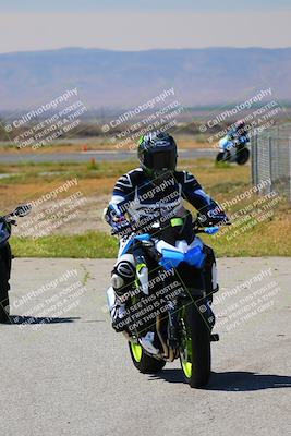 media/Mar-27-2022-Lets Ride (Sun) [[8affb282f8]]/Around the Pits/